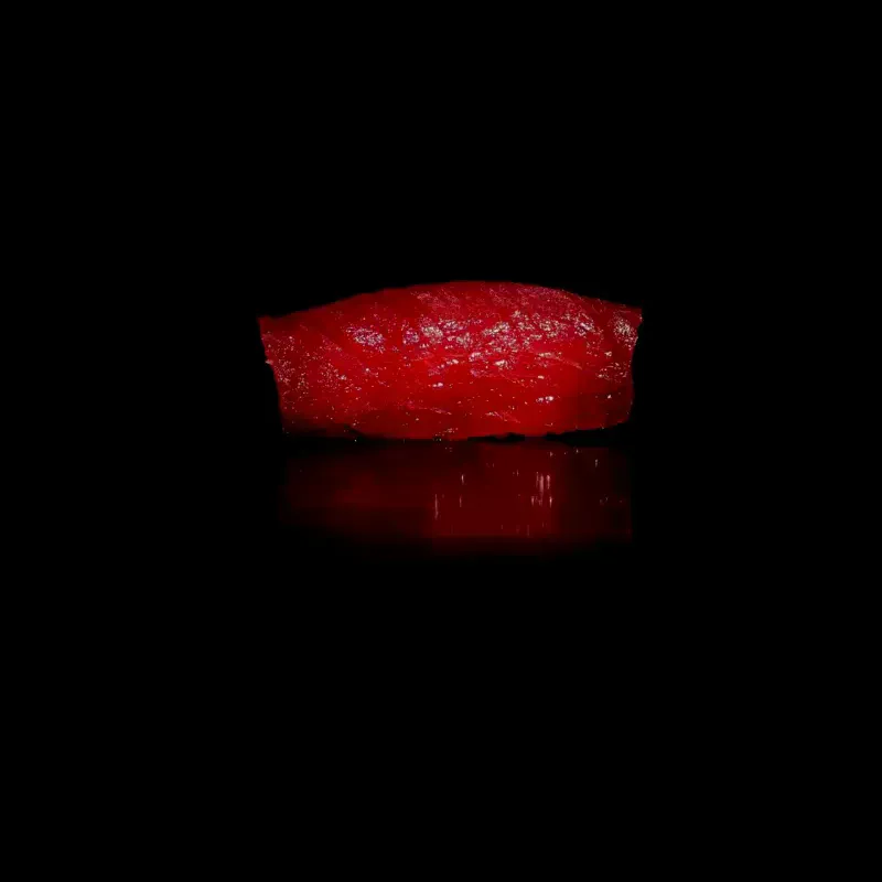 Nigiri thon rouge, sushi omakase Kinkō Capbreton